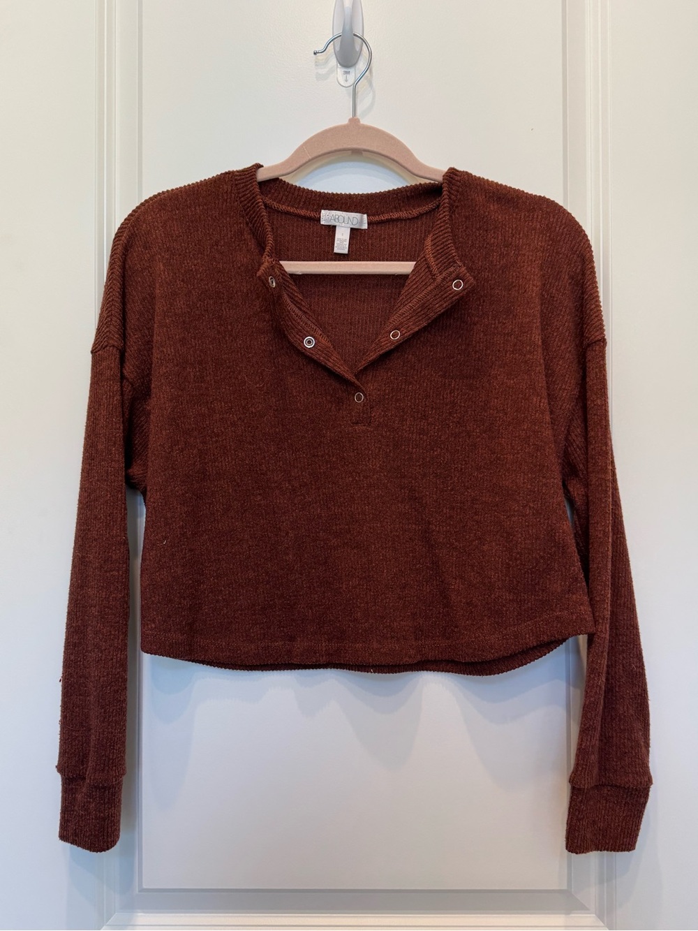 Women's Cozy Snap Henley Sweater - Rust
